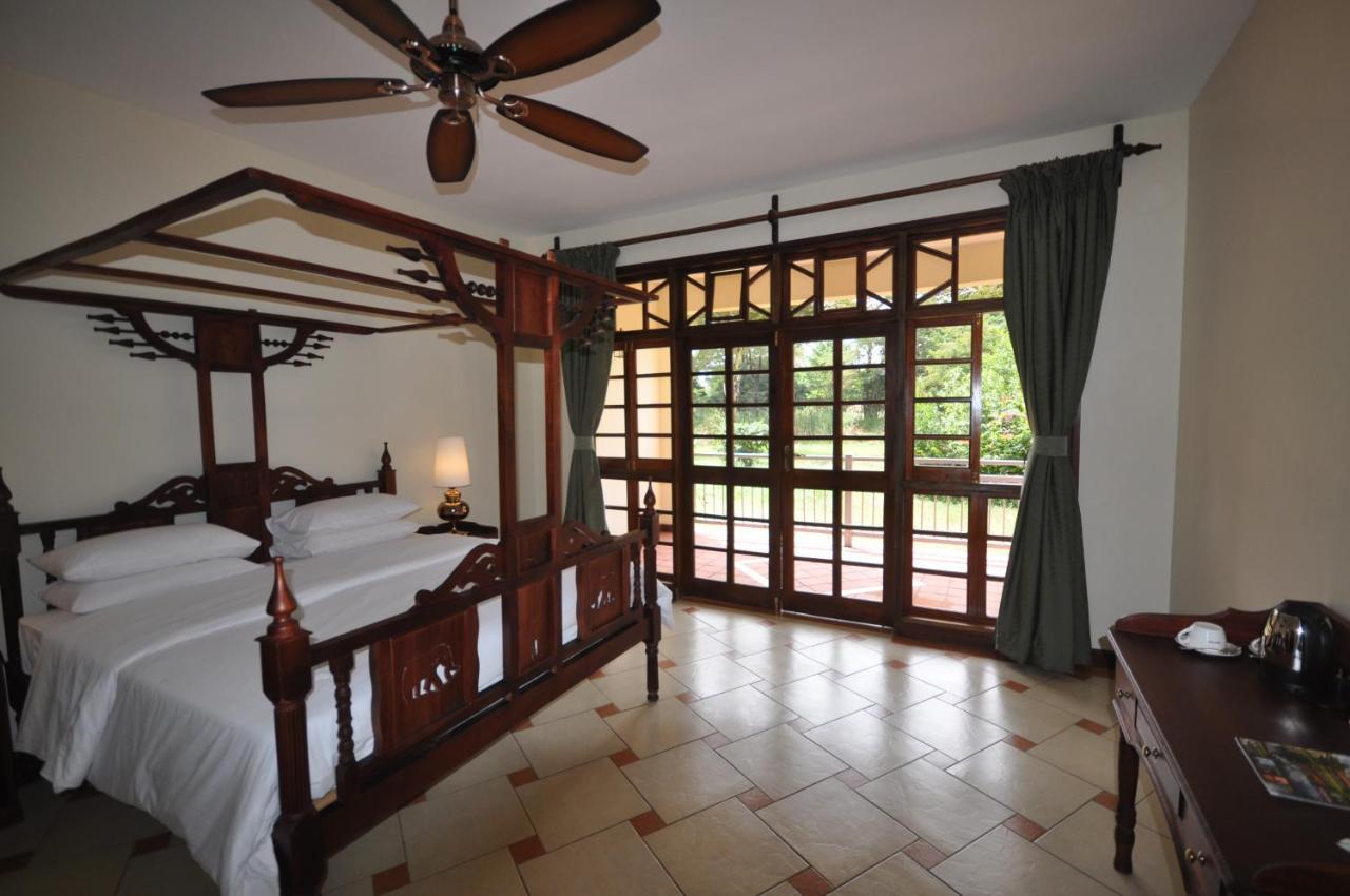 Hunters Lodge Twaandu Dış mekan fotoğraf