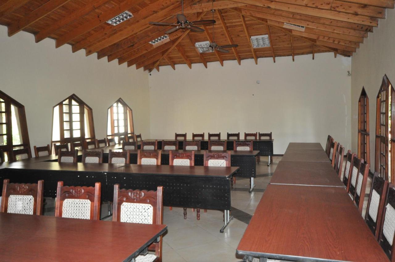 Hunters Lodge Twaandu Dış mekan fotoğraf