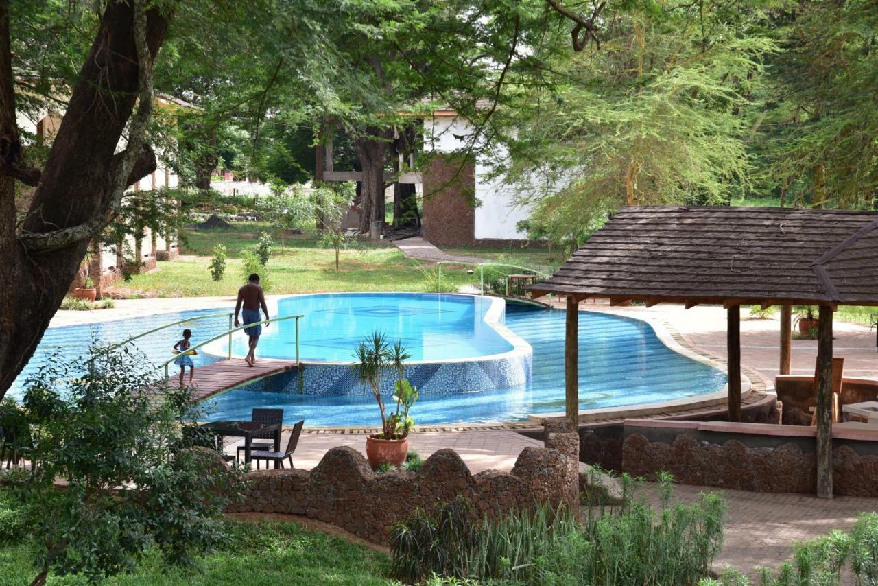 Hunters Lodge Twaandu Dış mekan fotoğraf